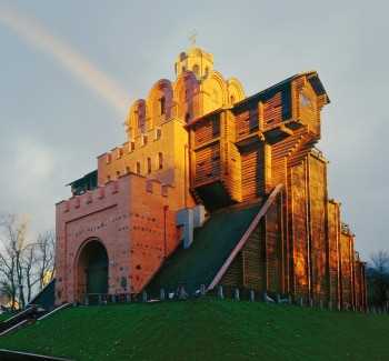 Твір-опис "Золоті ворота": художнє втілення величі Києва
